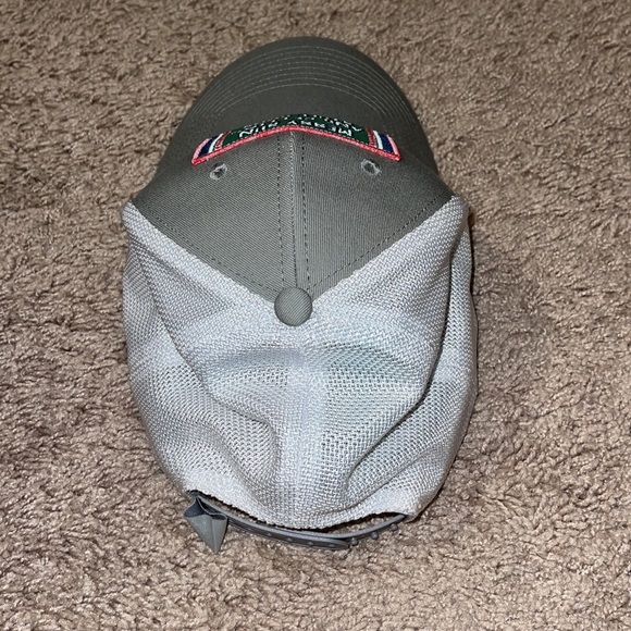 Hat - Picture 4 of 4